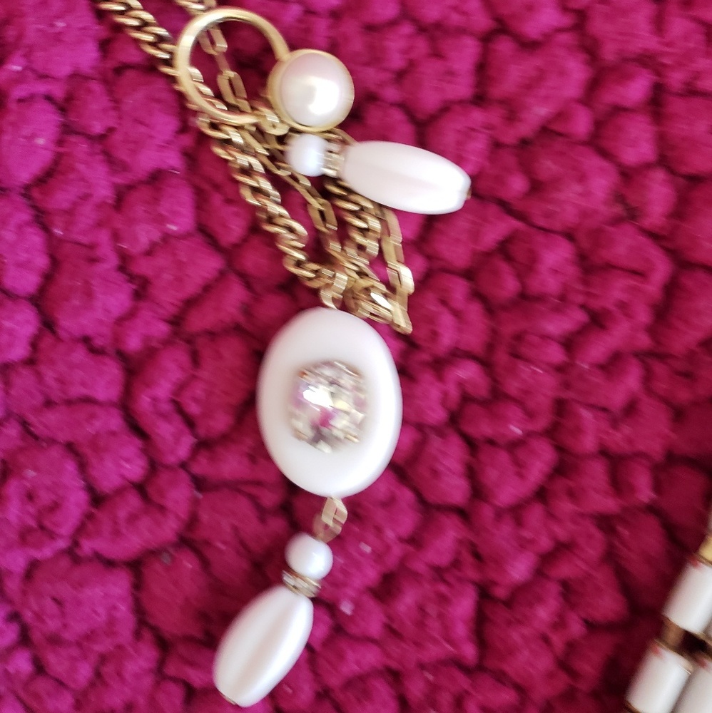 Ann Taylor jewelry set - Picture 5 of 6